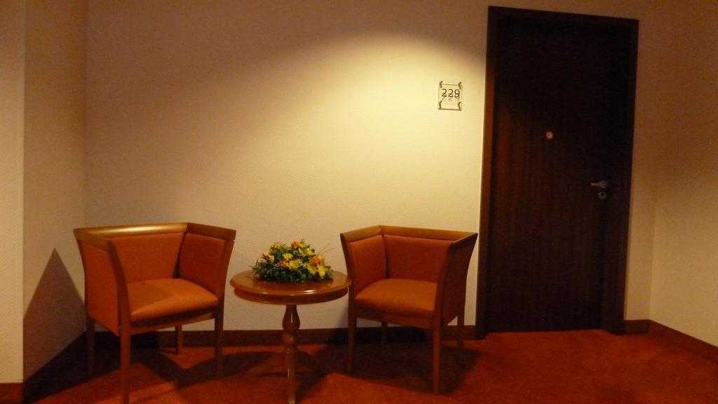 Comfort Hotel Weissensee Berlin Oda fotoğraf