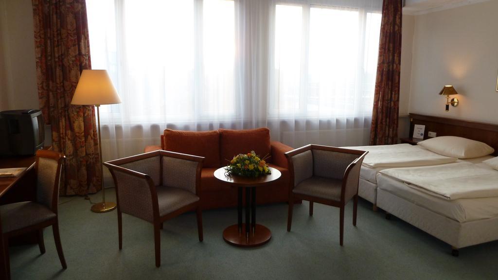 Comfort Hotel Weissensee Berlin Oda fotoğraf
